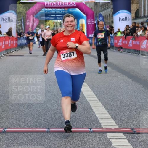 06.09.2026 - CURREX Alsterlauf Strokosch-Dieckow http://msf.ph/oto/10148898 06.09.2026 10:31:51 Ziel 3387, 5368, 5907, 8033 meine-sportfotos.de