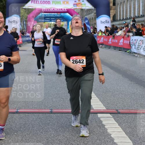 06.09.2026 - CURREX Alsterlauf Strokosch-Dieckow http://msf.ph/oto/10148932 06.09.2026 10:32:05 Ziel 2642, 2753, 2756, 2906, 3000, 4338, 4723, 5574, 6185 meine-sportfotos.de