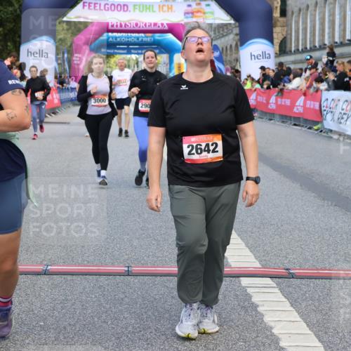 06.09.2026 - CURREX Alsterlauf Strokosch-Dieckow http://msf.ph/oto/10148938 06.09.2026 10:32:06 Ziel 2642, 2753, 2756, 2906, 3000, 3329, 4338, 4723, 5574, 6185 meine-sportfotos.de