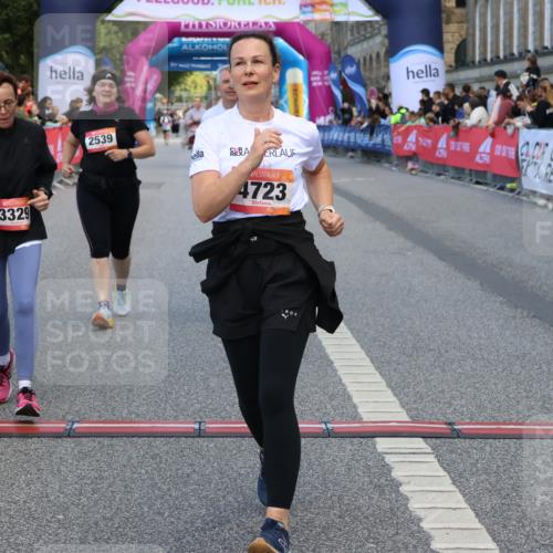 06.09.2026 - CURREX Alsterlauf Strokosch-Dieckow http://msf.ph/oto/10148946 06.09.2026 10:32:11 Ziel 2539, 2544, 2642, 2906, 3000, 3329, 4723, 6185 meine-sportfotos.de
