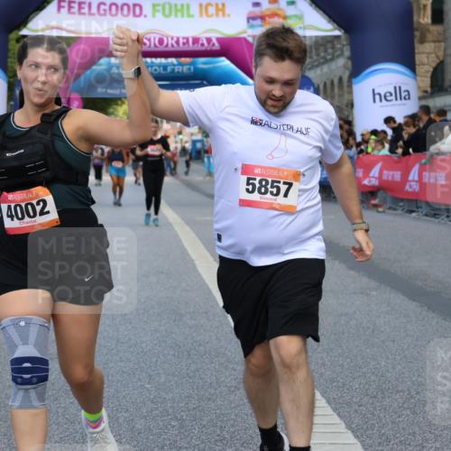 06.09.2026 - CURREX Alsterlauf Strokosch-Dieckow http://msf.ph/oto/10148974 06.09.2026 10:32:25 Ziel 2212, 4002, 5857 meine-sportfotos.de
