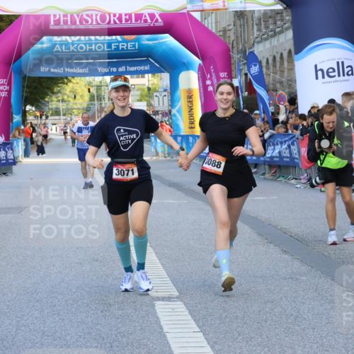 06.09.2026 - CURREX Alsterlauf Strokosch-Dieckow http://msf.ph/oto/10149076 06.09.2026 10:34:20 Ziel 3071, 3088 meine-sportfotos.de