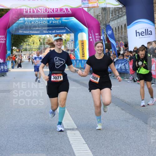 06.09.2026 - CURREX Alsterlauf Strokosch-Dieckow http://msf.ph/oto/10149079 06.09.2026 10:34:20 Ziel 3071, 3088 meine-sportfotos.de