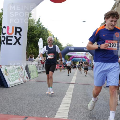 06.09.2026 - CURREX Alsterlauf Yannick Fuchs http://msf.ph/oto/10149163 06.09.2026 09:50:10 Ziel 2020, 2256, 2639, 3739, 4083, 4101, 4105, 4393, 4435, 5191, 5316, 5628, 5744, 5834, 5981, 6077, 6274, 6428 meine-sportfotos.de