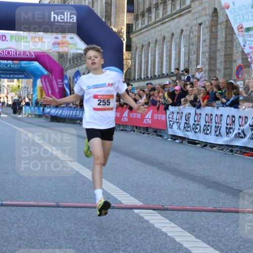 06.09.2026 - CURREX Alsterlauf Strokosch-Dieckow http://msf.ph/oto/10149197 06.09.2026 10:52:05 Ziel 255 meine-sportfotos.de