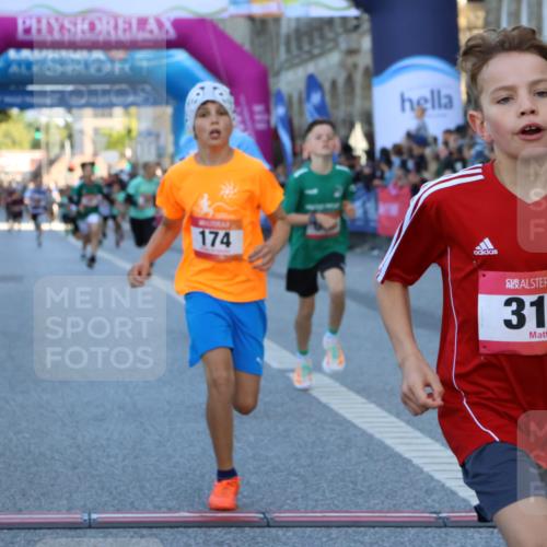 06.09.2026 - CURREX Alsterlauf Strokosch-Dieckow http://msf.ph/oto/10149235 06.09.2026 10:52:35 Ziel 161, 174, 213, 307, 316 meine-sportfotos.de