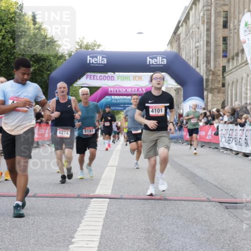 06.09.2026 - CURREX Alsterlauf Yannick Fuchs http://msf.ph/oto/10149242 06.09.2026 09:50:13 Ziel 2020, 2256, 2639, 2720, 3488, 3739, 4083, 4101, 4393, 4435, 4541, 5191, 5316, 5981, 6077, 6274, 6428 meine-sportfotos.de