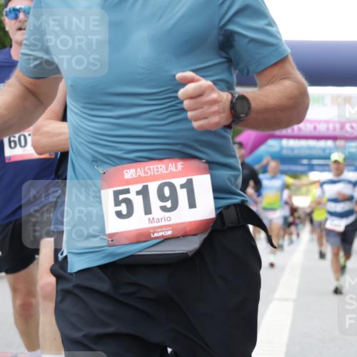 06.09.2026 - CURREX Alsterlauf Yannick Fuchs http://msf.ph/oto/10149284 06.09.2026 09:50:15 Ziel 2256, 2639, 2720, 3333, 3455, 3488, 3739, 4083, 4101, 4393, 4435, 4541, 5191, 5264, 5316, 5326, 5949, 5981, 6077, 6248, 6274, 6428 meine-sportfotos.de