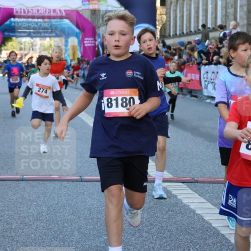 06.09.2026 - CURREX Alsterlauf Strokosch-Dieckow http://msf.ph/oto/10149383 06.09.2026 10:53:34 Ziel 190, 233, 263, 265, 266, 274, 275, 306, 314, 330, 336, 338, 402, 415, 445, 8124, 8180, 8181, 8329 meine-sportfotos.de