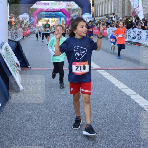 06.09.2026 - CURREX Alsterlauf Strokosch-Dieckow http://msf.ph/oto/10149400 06.09.2026 10:53:45 Ziel 154, 159, 164, 169, 214, 219, 257, 259, 265, 286, 330, 354, 389, 401, 422, 442, 445, 8094, 8112, 8123 meine-sportfotos.de