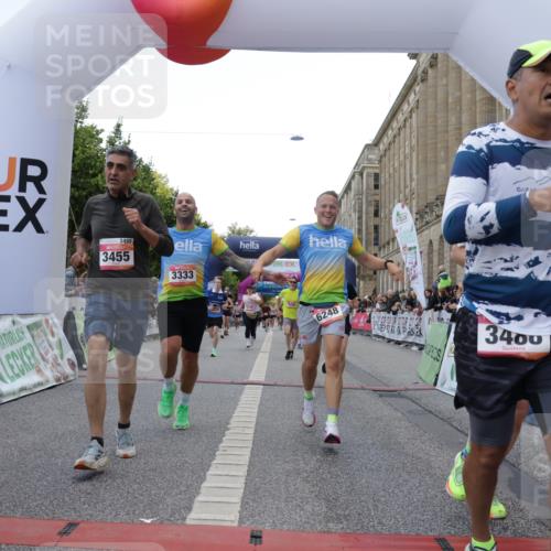 06.09.2026 - CURREX Alsterlauf Yannick Fuchs http://msf.ph/oto/10149407 06.09.2026 09:50:21 Ziel 2256, 2453, 2720, 2878, 3333, 3455, 3475, 3488, 4541, 4568, 4700, 4840, 5006, 5191, 5264, 5326, 5949, 5981, 6077, 6248, 6274, 8156, 8256, 8278 meine-sportfotos.de