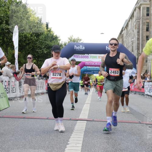 06.09.2026 - CURREX Alsterlauf Yannick Fuchs http://msf.ph/oto/10149437 06.09.2026 09:50:24 Ziel 2453, 2720, 2878, 3044, 3333, 3455, 3475, 3488, 4541, 4568, 4700, 4755, 4840, 5006, 5264, 5326, 5631, 5949, 6248, 8156, 8256, 8278 meine-sportfotos.de