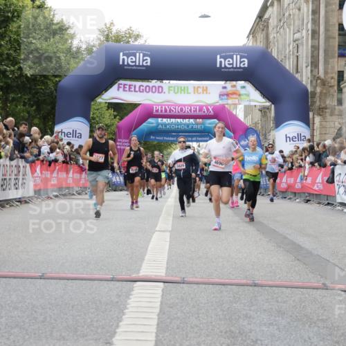 06.09.2026 - CURREX Alsterlauf Yannick Fuchs http://msf.ph/oto/10150589 06.09.2026 09:51:14 Ziel 2358, 2434, 2549, 3237, 3549, 4681, 4696, 5551, 5609, 5829, 6190, 6204, 6327, 6399, 8049, 8195 meine-sportfotos.de