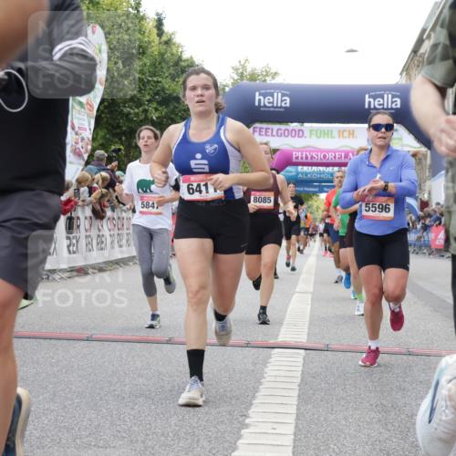 06.09.2026 - CURREX Alsterlauf Yannick Fuchs http://msf.ph/oto/10151633 06.09.2026 09:51:36 Ziel 2023, 3286, 3733, 4210, 4985, 4987, 5230, 5525, 5596, 5814, 5847, 6411, 6490, 8085 meine-sportfotos.de