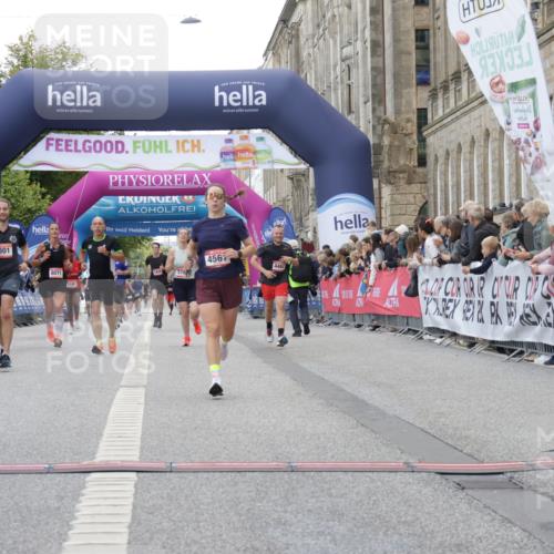 06.09.2026 - CURREX Alsterlauf Yannick Fuchs http://msf.ph/oto/10153854 06.09.2026 09:52:07 Ziel 2118, 2284, 3301, 3789, 3839, 3975, 4250, 4462, 4567, 5321, 5862, 5881, 6092, 6206, 8071, 8280 meine-sportfotos.de