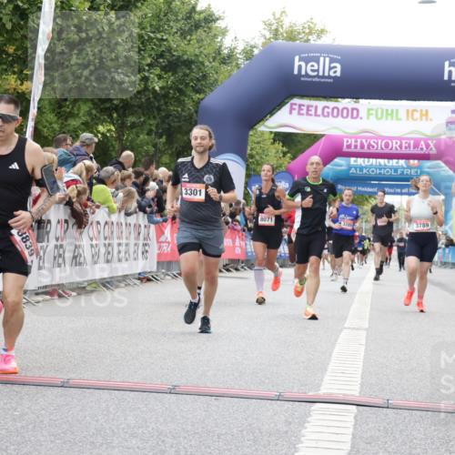 06.09.2026 - CURREX Alsterlauf Yannick Fuchs http://msf.ph/oto/10154033 06.09.2026 09:52:08 Ziel 2118, 2284, 3301, 3789, 3839, 3975, 4250, 4462, 4567, 5321, 5862, 5881, 6092, 6206, 8071, 8280 meine-sportfotos.de