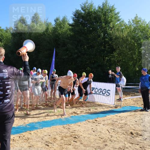 06.09.2026 - 20. Norderstedt Triathlon Andreas Tolksdorf http://msf.ph/oto/10154079 06.09.2026 09:59:57 Schwimmen 1193, 1194, 1195, 1196, 1198, 1199, 1201, 1202, 1204, 1205, 1206, 1207, 1208, 1209, 1210, 1213, 1214, 1215, 1216, 1217, 1220, 1221, 1223, 1224, 1225, 1229, 1230, 1231, 1232, 1233, 1236, 1237, 1238, 1492, 1493, 1494, 1495, 1496, 1497, 1498, 1499, 1500, 1501, 1502, 1503, 1504, 1505, 1506, 1508, 1510, 1511, 1512 meine-sportfotos.de