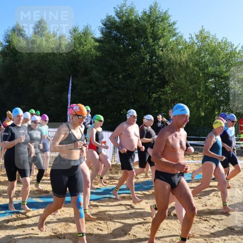 06.09.2026 - 20. Norderstedt Triathlon Andreas Tolksdorf http://msf.ph/oto/10154106 06.09.2026 10:00:01 Schwimmen 1193, 1194, 1195, 1197, 1198, 1199, 1201, 1203, 1204, 1205, 1206, 1208, 1209, 1211, 1212, 1214, 1215, 1216, 1217, 1219, 1220, 1222, 1223, 1226, 1227, 1228, 1229, 1230, 1231, 1232, 1233, 1234, 1235, 1236, 1237, 1238, 1488, 1489, 1490, 1491, 1494, 1496, 1498, 1500, 1501, 1502, 1503, 1504, 1505, 1506, 1507, 1508, 1509, 1510, 1511, 1513 meine-sportfotos.de