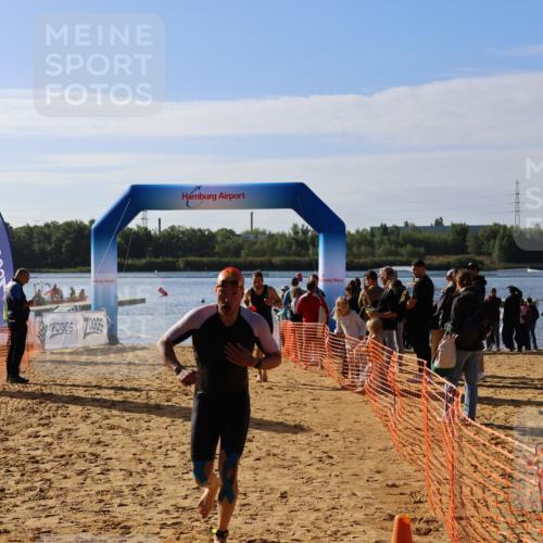 06.09.2026 - 20. Norderstedt Triathlon Andreas Tolksdorf http://msf.ph/oto/10154150 06.09.2026 10:03:47 Schwimmen 1500, 1502 meine-sportfotos.de