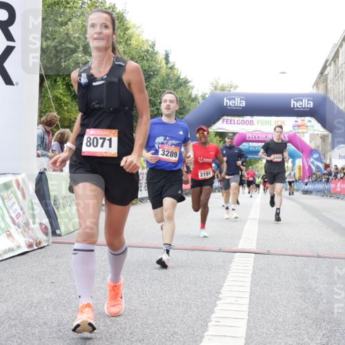 06.09.2026 - CURREX Alsterlauf Yannick Fuchs http://msf.ph/oto/10154171 06.09.2026 09:52:14 Ziel 2118, 2191, 2284, 2758, 3289, 3301, 3450, 3789, 3839, 3975, 4462, 4567, 5129, 5287, 8071 meine-sportfotos.de