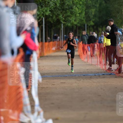 06.09.2026 - 20. Norderstedt Triathlon Mo-Foto http://msf.ph/oto/10154183 06.09.2026 09:08:50 Laufen 36, 49 meine-sportfotos.de