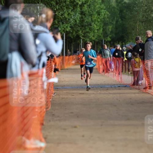 06.09.2026 - 20. Norderstedt Triathlon Mo-Foto http://msf.ph/oto/10154244 06.09.2026 09:09:06 Laufen 48, 8, 14, 34, 35, 43, 48 meine-sportfotos.de