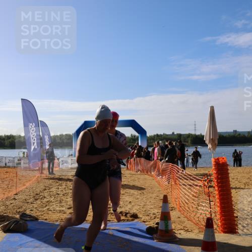 06.09.2026 - 20. Norderstedt Triathlon Andreas Tolksdorf http://msf.ph/oto/10154300 06.09.2026 10:05:04 Schwimmen 1201, 1205, 1214, 1217, 1233, 1489, 1494, 1501 meine-sportfotos.de