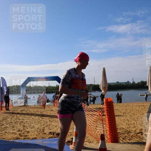 06.09.2026 - 20. Norderstedt Triathlon Andreas Tolksdorf http://msf.ph/oto/10154312 06.09.2026 10:05:05 Schwimmen 1201, 1205, 1214, 1217, 1233, 1489, 1494, 1501, 1503 meine-sportfotos.de