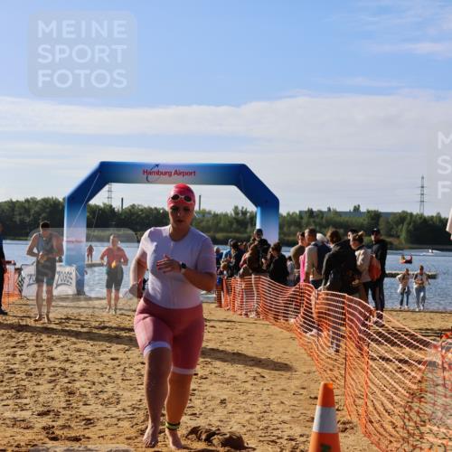 06.09.2026 - 20. Norderstedt Triathlon Andreas Tolksdorf http://msf.ph/oto/10154327 06.09.2026 10:05:10 Schwimmen 1201, 1205, 1214, 1217, 1489, 1494, 1503 meine-sportfotos.de