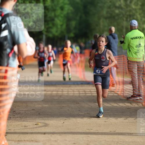 06.09.2026 - 20. Norderstedt Triathlon Mo-Foto http://msf.ph/oto/10154346 06.09.2026 09:09:34 Laufen 43, 2 meine-sportfotos.de