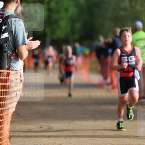 06.09.2026 - 20. Norderstedt Triathlon Mo-Foto http://msf.ph/oto/10154372 06.09.2026 09:09:39 Laufen 10, 41 meine-sportfotos.de