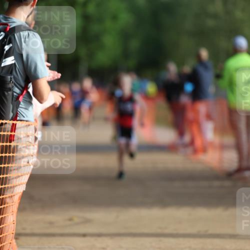 06.09.2026 - 20. Norderstedt Triathlon Mo-Foto http://msf.ph/oto/10154377 06.09.2026 09:09:40 Laufen 10, 41 meine-sportfotos.de