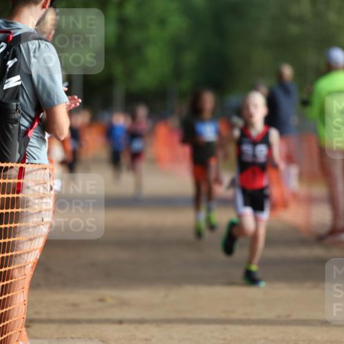 06.09.2026 - 20. Norderstedt Triathlon Mo-Foto http://msf.ph/oto/10154385 06.09.2026 09:09:42 Laufen 19, 10, 41 meine-sportfotos.de