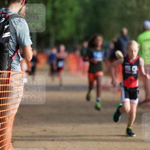 06.09.2026 - 20. Norderstedt Triathlon Mo-Foto http://msf.ph/oto/10154388 06.09.2026 09:09:43 Laufen 10, 41 meine-sportfotos.de