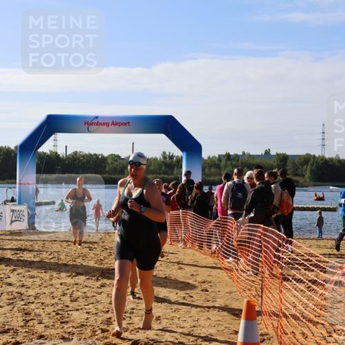 06.09.2026 - 20. Norderstedt Triathlon Andreas Tolksdorf http://msf.ph/oto/10154448 06.09.2026 10:05:34 Schwimmen 1193, 1194, 1232, 1507, 1508, 1510 meine-sportfotos.de