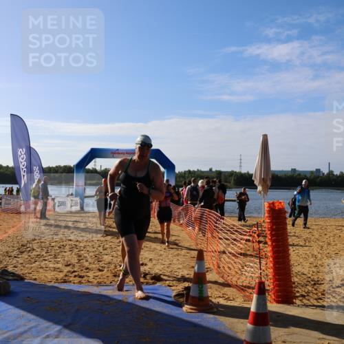 06.09.2026 - 20. Norderstedt Triathlon Andreas Tolksdorf http://msf.ph/oto/10154467 06.09.2026 10:05:36 Schwimmen 1194, 1232, 1507, 1508, 1510 meine-sportfotos.de