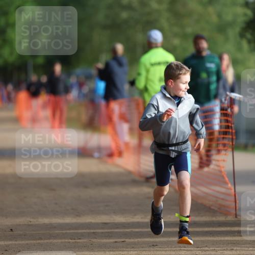 06.09.2026 - 20. Norderstedt Triathlon Mo-Foto http://msf.ph/oto/10154470 06.09.2026 09:10:08 Laufen 19, 24, 37 meine-sportfotos.de