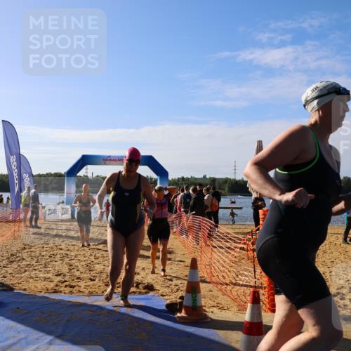 06.09.2026 - 20. Norderstedt Triathlon Andreas Tolksdorf http://msf.ph/oto/10154482 06.09.2026 10:05:37 Schwimmen 1194, 1232, 1507, 1508, 1510 meine-sportfotos.de