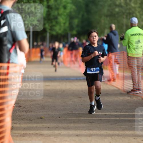 06.09.2026 - 20. Norderstedt Triathlon Mo-Foto http://msf.ph/oto/10154505 06.09.2026 09:10:21 Laufen 41 meine-sportfotos.de