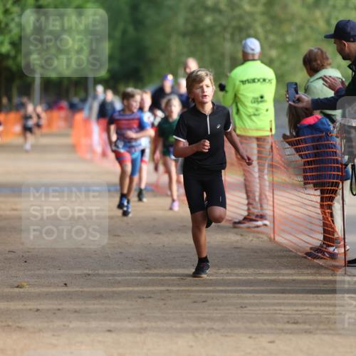 06.09.2026 - 20. Norderstedt Triathlon Mo-Foto http://msf.ph/oto/10154541 06.09.2026 09:10:29 Laufen  meine-sportfotos.de