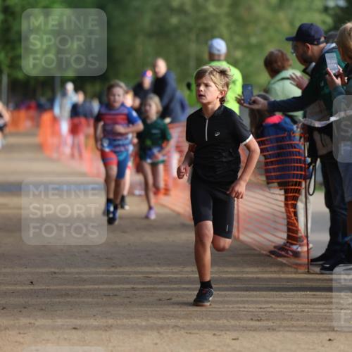 06.09.2026 - 20. Norderstedt Triathlon Mo-Foto http://msf.ph/oto/10154543 06.09.2026 09:10:29 Laufen  meine-sportfotos.de