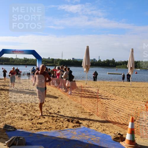 06.09.2026 - 20. Norderstedt Triathlon Andreas Tolksdorf http://msf.ph/oto/10154544 06.09.2026 10:05:53 Schwimmen 1195, 1197, 1215, 1223, 1231, 1491, 1511 meine-sportfotos.de