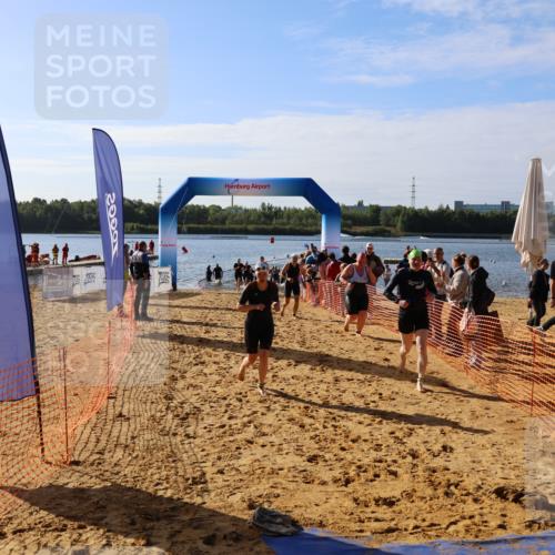 06.09.2026 - 20. Norderstedt Triathlon Andreas Tolksdorf http://msf.ph/oto/10154562 06.09.2026 10:05:59 Schwimmen 1195, 1197, 1215, 1223, 1491 meine-sportfotos.de