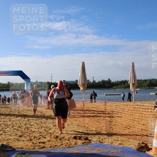 06.09.2026 - 20. Norderstedt Triathlon Andreas Tolksdorf http://msf.ph/oto/10154576 06.09.2026 10:06:02 Schwimmen 1195, 1197, 1215, 1223, 1491, 1504 meine-sportfotos.de