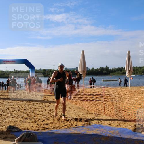 06.09.2026 - 20. Norderstedt Triathlon Andreas Tolksdorf http://msf.ph/oto/10154587 06.09.2026 10:06:05 Schwimmen 1195, 1203, 1215, 1219, 1223, 1490, 1491, 1504 meine-sportfotos.de