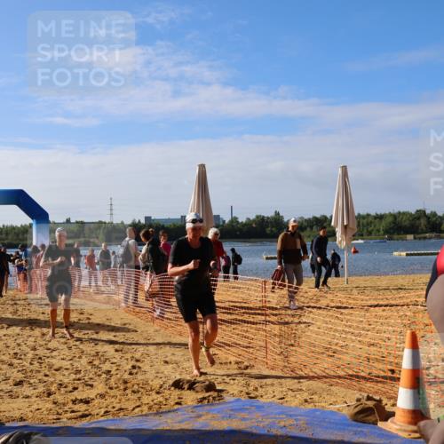 06.09.2026 - 20. Norderstedt Triathlon Andreas Tolksdorf http://msf.ph/oto/10154597 06.09.2026 10:06:10 Schwimmen 1203, 1204, 1208, 1212, 1219, 1220, 1226, 1490, 1493, 1504 meine-sportfotos.de