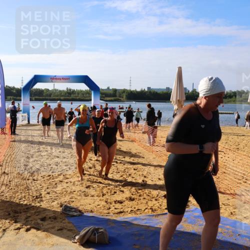 06.09.2026 - 20. Norderstedt Triathlon Andreas Tolksdorf http://msf.ph/oto/10154677 06.09.2026 10:06:20 Schwimmen 1198, 1203, 1204, 1208, 1211, 1212, 1220, 1222, 1226, 1235, 1493, 1506, 1509, 1513 meine-sportfotos.de