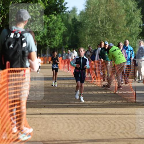 06.09.2026 - 20. Norderstedt Triathlon Mo-Foto http://msf.ph/oto/10154878 06.09.2026 09:11:45 Laufen 39, 44 meine-sportfotos.de