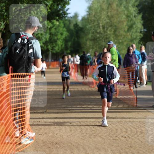 06.09.2026 - 20. Norderstedt Triathlon Mo-Foto http://msf.ph/oto/10154890 06.09.2026 09:11:46 Laufen 39, 44 meine-sportfotos.de