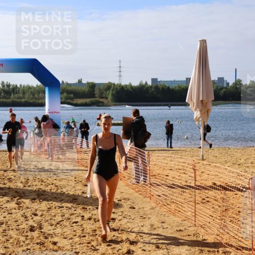 06.09.2026 - 20. Norderstedt Triathlon Andreas Tolksdorf http://msf.ph/oto/10154896 06.09.2026 10:06:36 Schwimmen 1199, 1200, 1228, 1236, 1496 meine-sportfotos.de